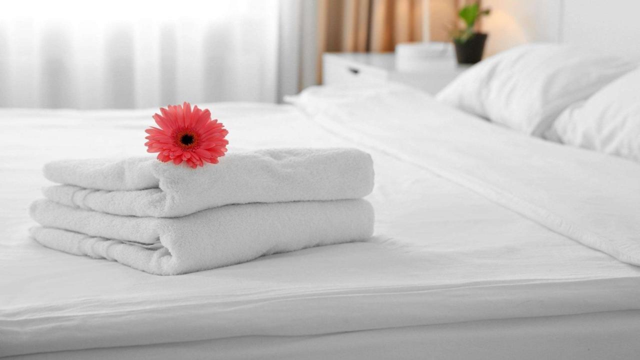 Sun Plaza Motel Silver Springs Bagian luar foto