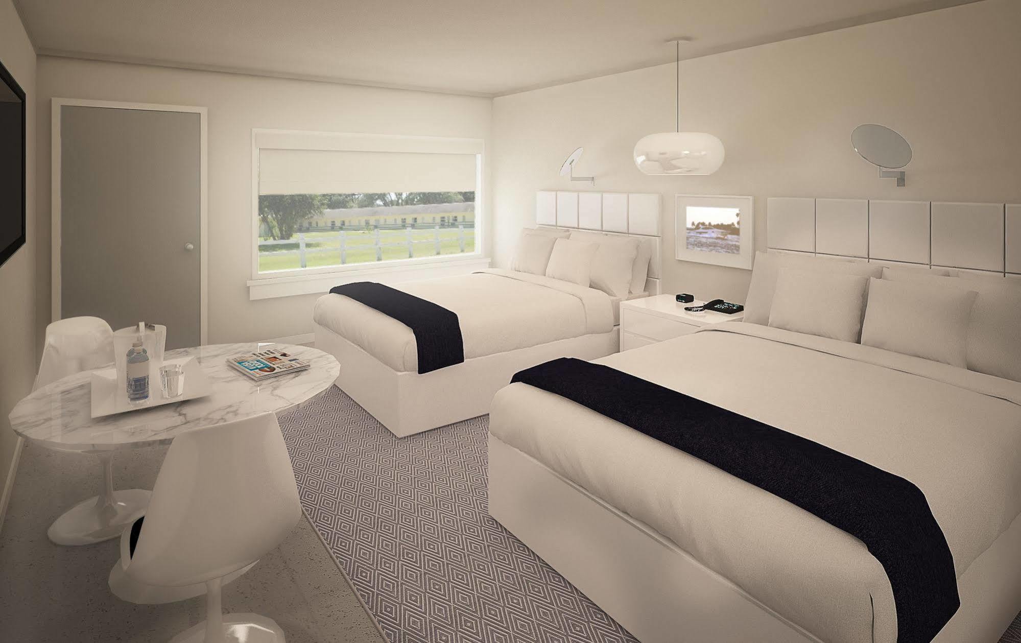 Sun Plaza Motel Silver Springs Bagian luar foto